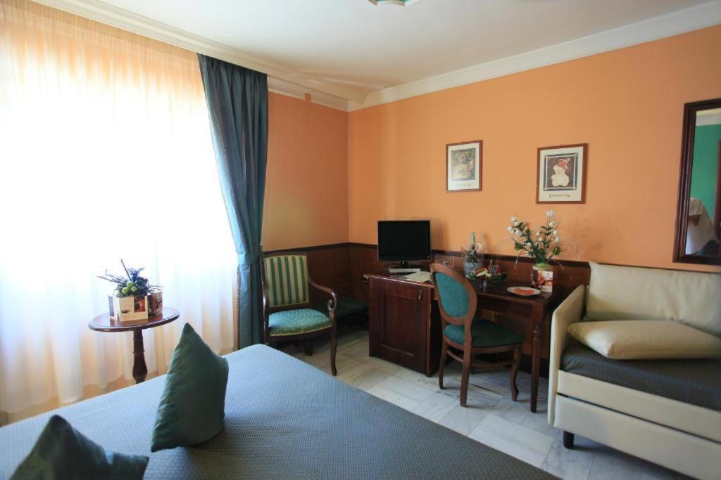 Depandance Hori Balconata 2 Punto 0 Hotel Lucera Exterior photo